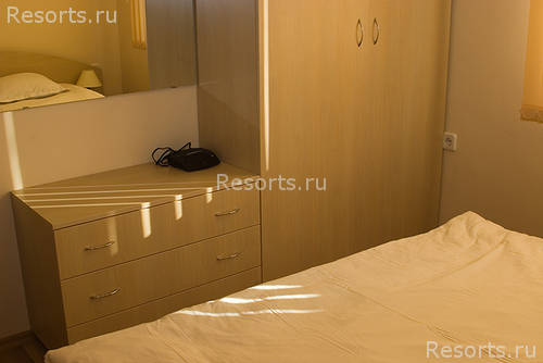 Snowplough Apts 5